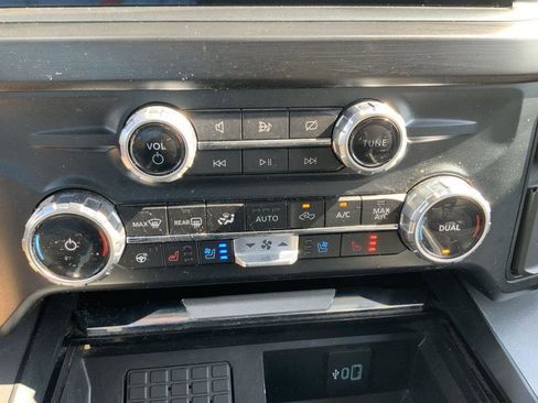 Used 2023 Ford F350 Lariat w/ Tow Technology Package image 51