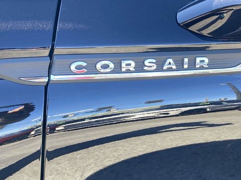 New 2026 Lincoln Corsair Premiere image 13