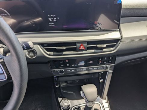 Used 2024 Kia Seltos SX AWD/4WD image 16