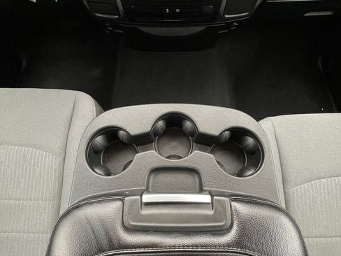 Used 2024 RAM 1500 Classic SLT image 17