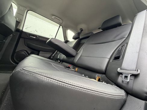 Used 2017 Subaru Outback 2.5i Limited image 33