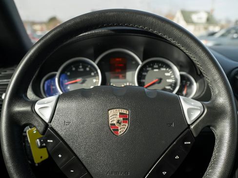 Used 2008 Porsche Cayenne S image 19