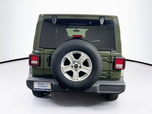 Used 2021 Jeep Wrangler Sport S w/ Sun And Sound Package image 6