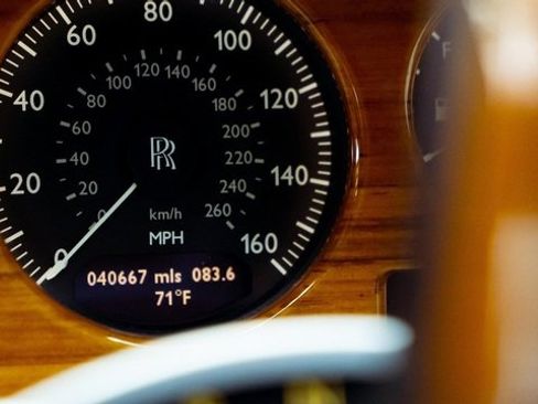 Used 2011 Rolls-Royce Phantom Drophead Coupe image 40