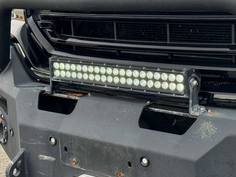 Used 2016 GMC Sierra 1500 SLT w/ SLT Preferred Package image 10