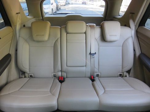 Used 2014 Mercedes-Benz ML 350 4MATIC image 22