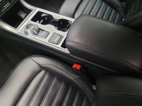 Used 2023 Ford Edge SEL image 26