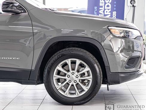 Used 2022 Jeep Cherokee Latitude Lux image 11