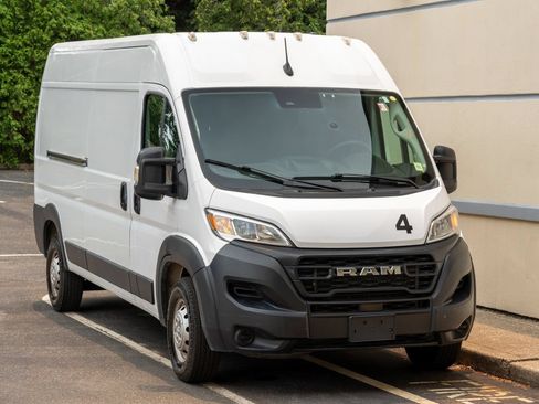 Used 2023 RAM ProMaster 2500 FWD image 14