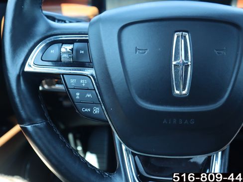 Used 2022 Lincoln Nautilus Reserve w/ Equipment Group 201A AWD/4WD image 14