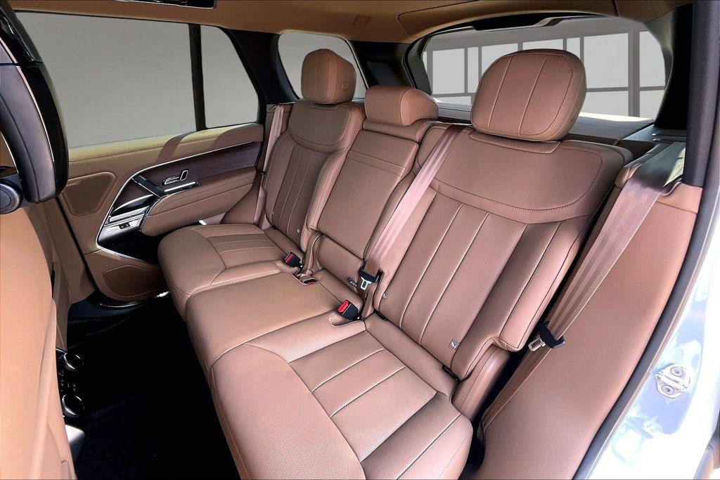 New 2026 Land Rover Range Rover SE AWD/4WD image 10