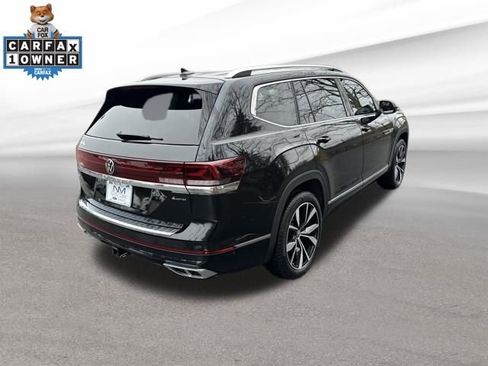 Used 2024 Volkswagen Atlas SEL Premium R-Line image 9