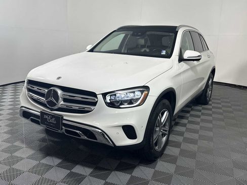 Used 2022 Mercedes-Benz GLC 300 image 4