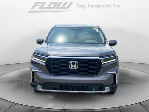 Certified 2025 Honda Pilot EX-L image 3