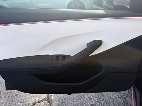 Used 2024 Tesla Model 3 Standard Range RWD image 10