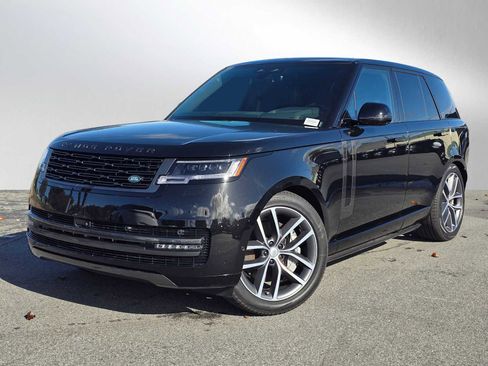 New 2025 Land Rover Range Rover SE image 1