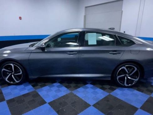 Certified 2020 Honda Accord Sport image 9