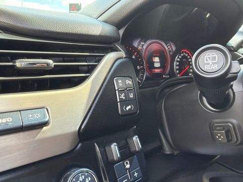 Used 2015 GMC Yukon XL Denali w/ Touring Package AWD/4WD image 20