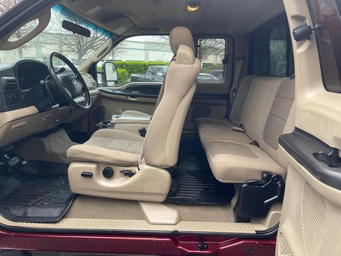 Used 2005 Ford F250 XLT AWD/4WD image 9