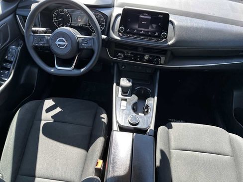 Used 2024 Nissan Rogue S AWD/4WD image 11