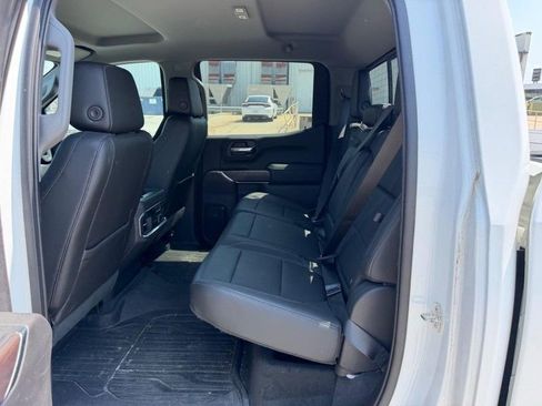 Used 2019 GMC Sierra 1500 SLT w/ SLT Premium Package image 8