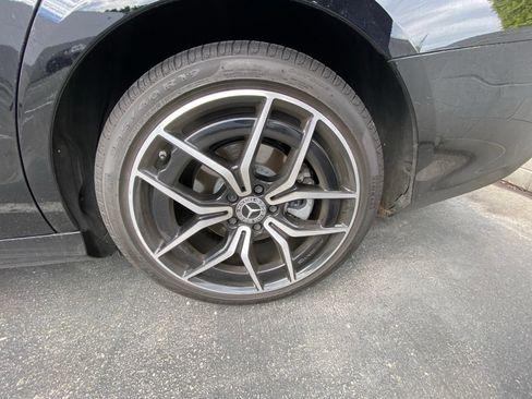 Used 2023 Mercedes-Benz E 350 Sedan image 7