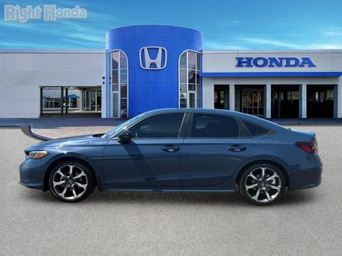 Certified 2025 Honda Civic Sport Touring image 5