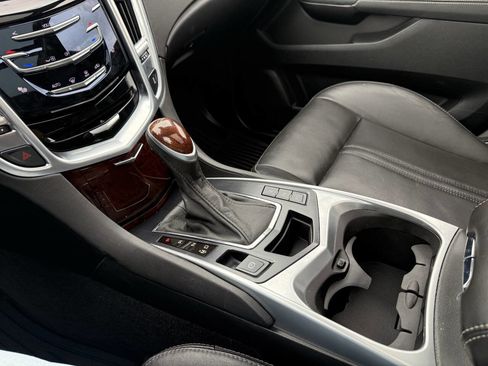 Used 2015 Cadillac SRX Luxury w/ Driver Awareness Package image 23
