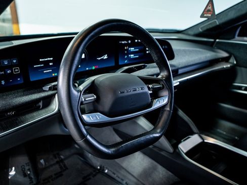 Used 2023 Lucid Air Pure image 32