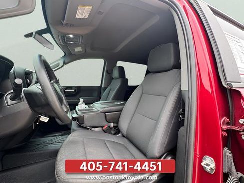 Used 2020 Chevrolet Silverado 1500 Custom Trail Boss w/ Custom Convenience Package AWD/4WD image 9