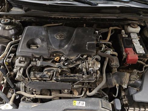 Used 2022 Toyota Camry LE FWD image 27