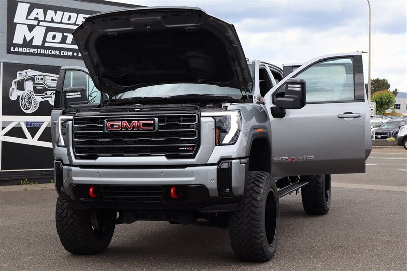 Used 2025 GMC Sierra 3500 AT4 w/ AT4 Premium Plus Package AWD/4WD image 36