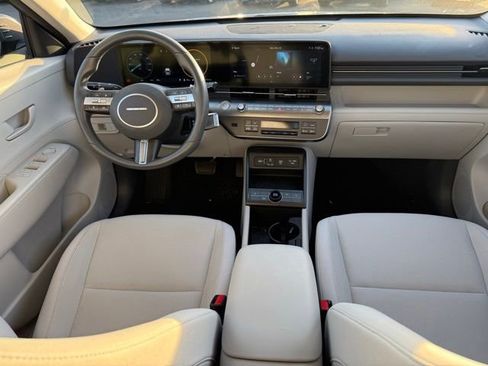 Used 2024 Hyundai Kona SEL FWD image 13