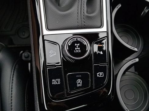 Certified 2025 Kia Sportage X-Pro AWD/4WD image 25