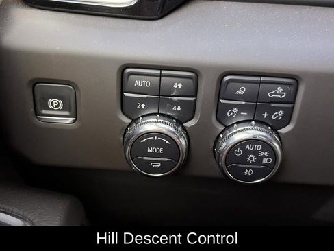 Used 2024 GMC Sierra 1500 Denali w/ Technology Package image 25