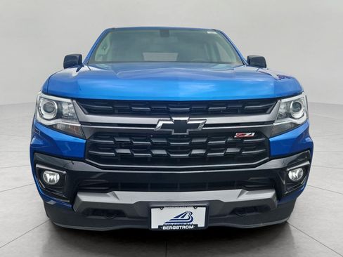 Used 2021 Chevrolet Colorado Z71 AWD/4WD image 3