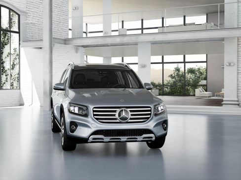 Used 2026 Mercedes-Benz GLB 250 image 7