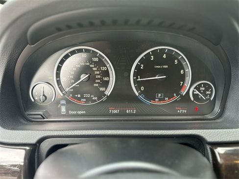 Used 2014 BMW 535i Gran Turismo xDrive image 16