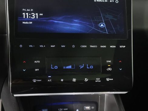 Used 2024 Hyundai Tucson Limited AWD/4WD image 46