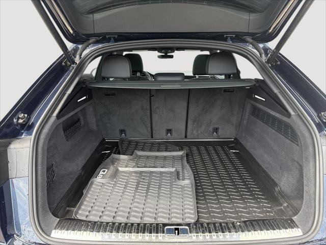 Certified 2025 Audi Q8 Premium w/ Black Optic Package AWD/4WD image 23