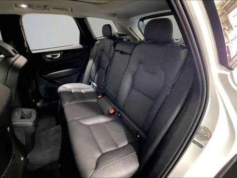 Certified 2025 Volvo XC60 B5 Plus image 27