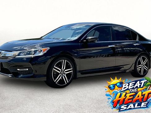 Used 2017 Honda Accord Sport image 5