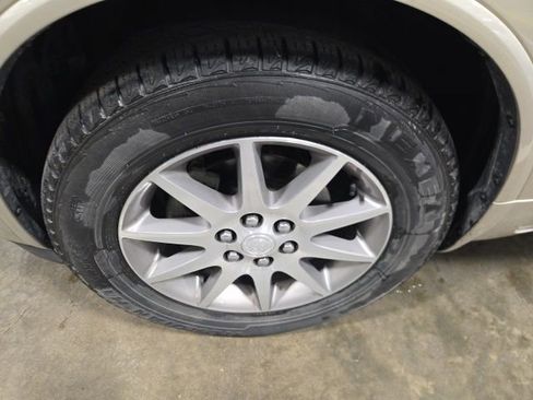 Used 2016 Buick Enclave Leather AWD/4WD image 10