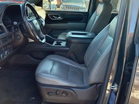 Used 2021 Chevrolet Tahoe Z71 w/ Z71 Signature Package image 8