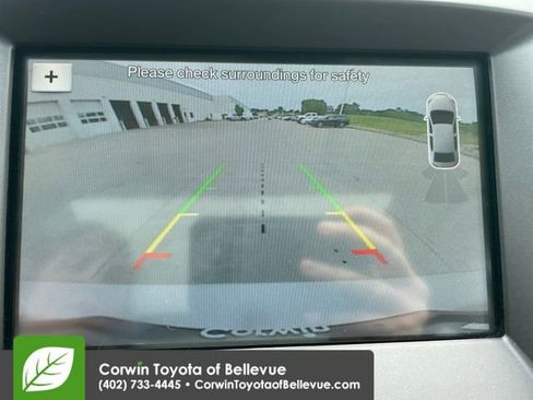 Used 2018 Ford Edge Titanium w/ Equipment Group 301A AWD/4WD image 14