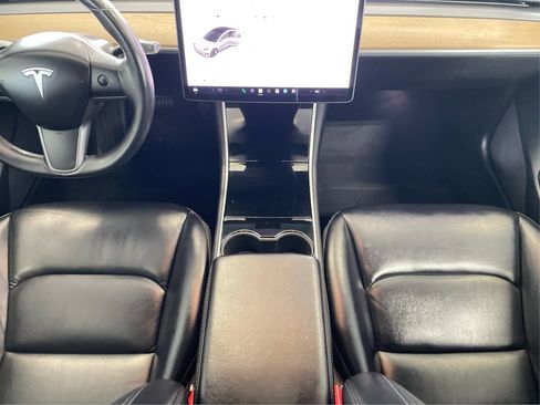 Used 2018 Tesla Model 3 Long Range image 19