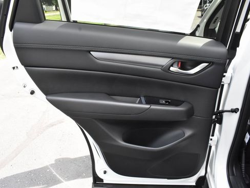 New 2025 MAZDA CX-5 AWD 2.5 S w/ Select Package image 12