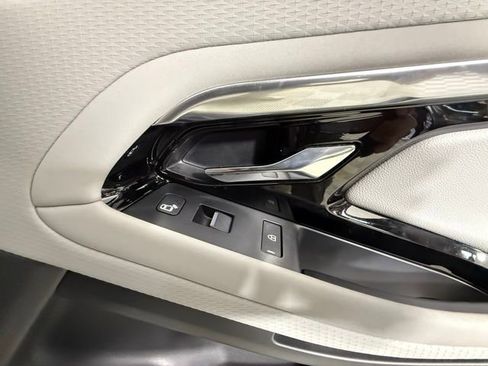 Used 2022 Land Rover Range Rover Evoque S image 35