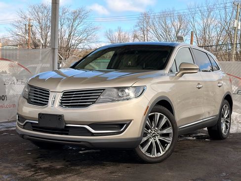 Used 2017 Lincoln MKX Reserve w/ Lincoln MKX Climate Package image 1