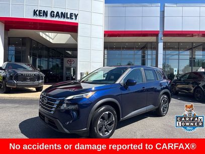 Used 2025 Nissan Rogue SV